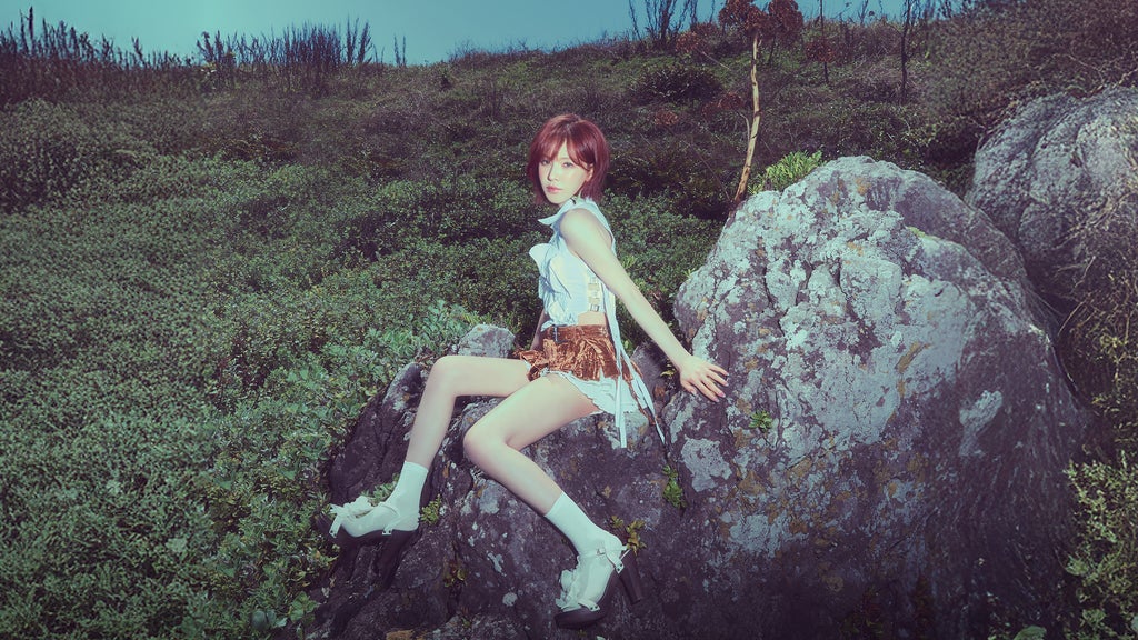 WENDY 1st Solo World Tour <W:EALIVE>