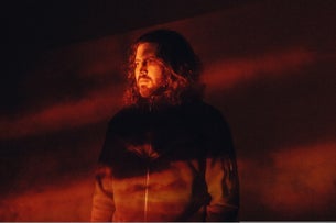 GOLDEN FEATURES (DJ SET)