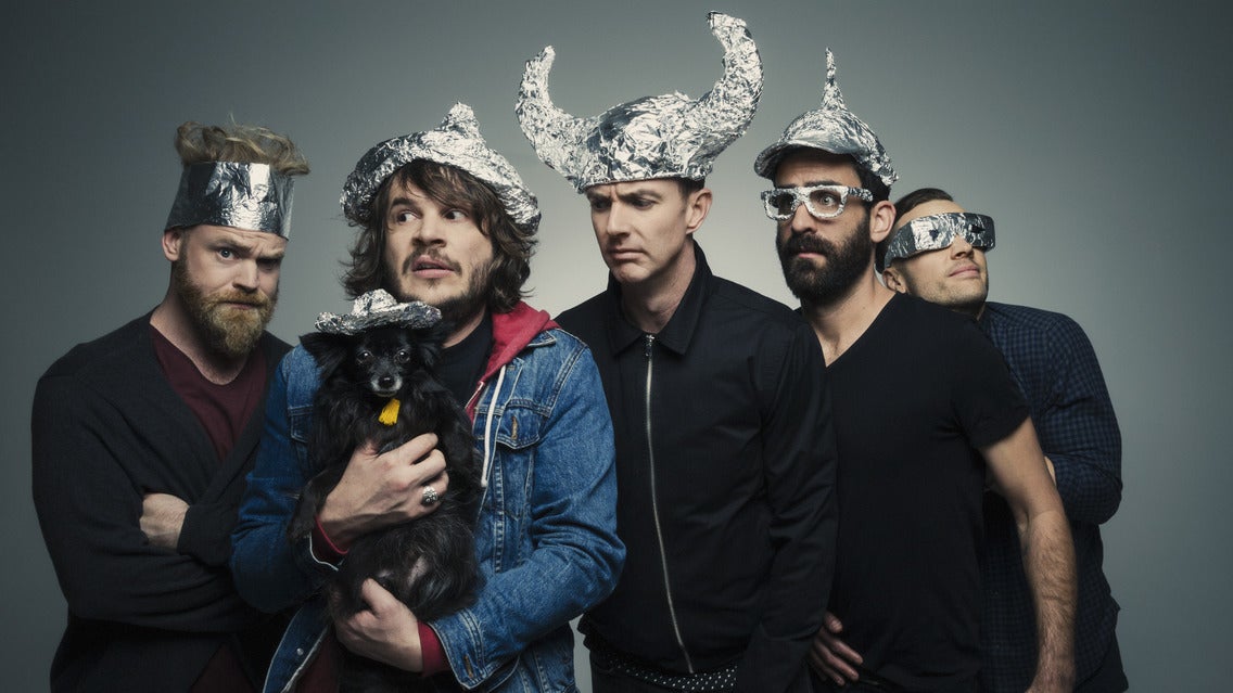 Karnivool с специальными гостями
