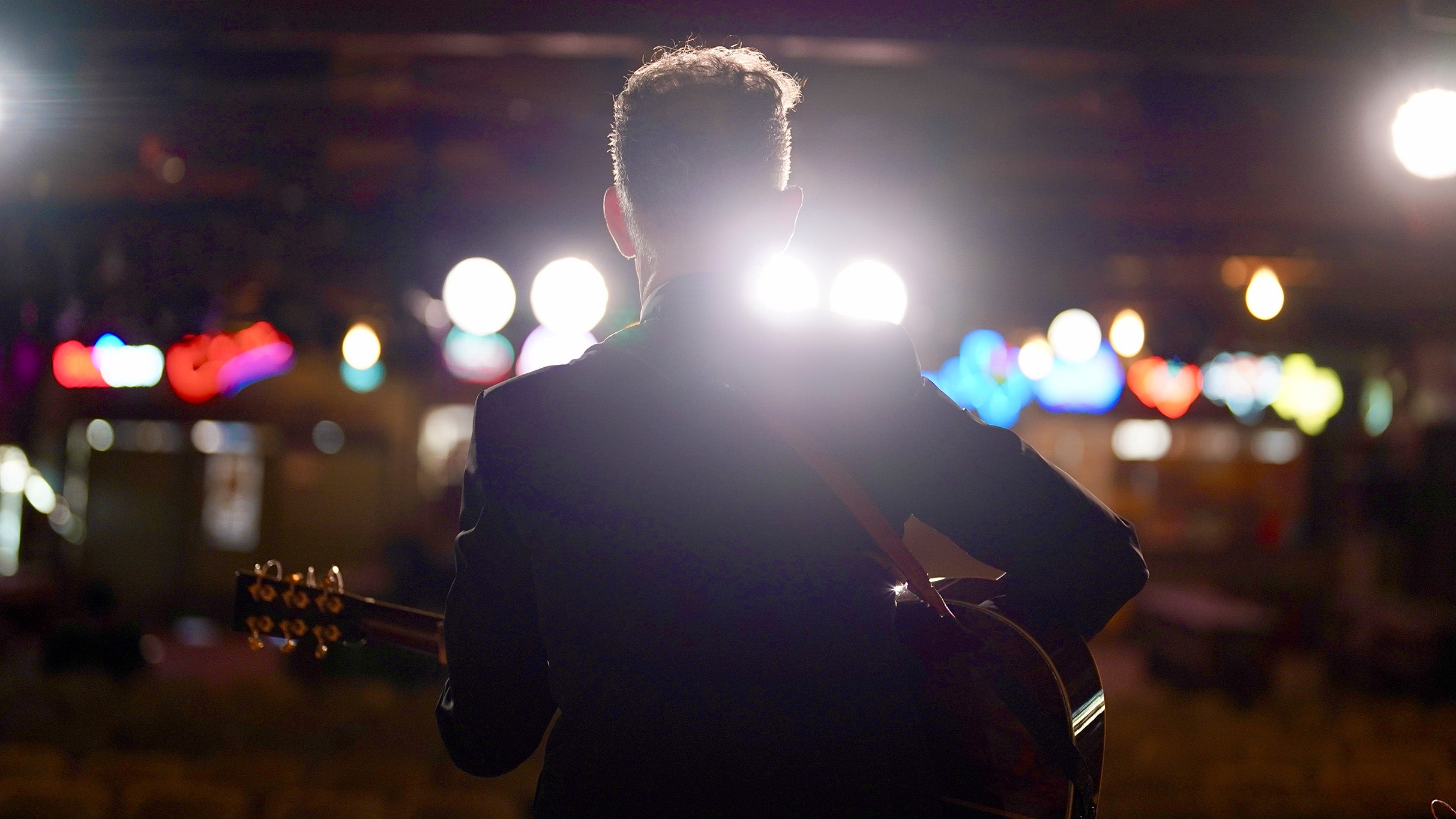 Lyle Lovett and his Acoustic Group at Gruene Hall – New Braunfels, TX