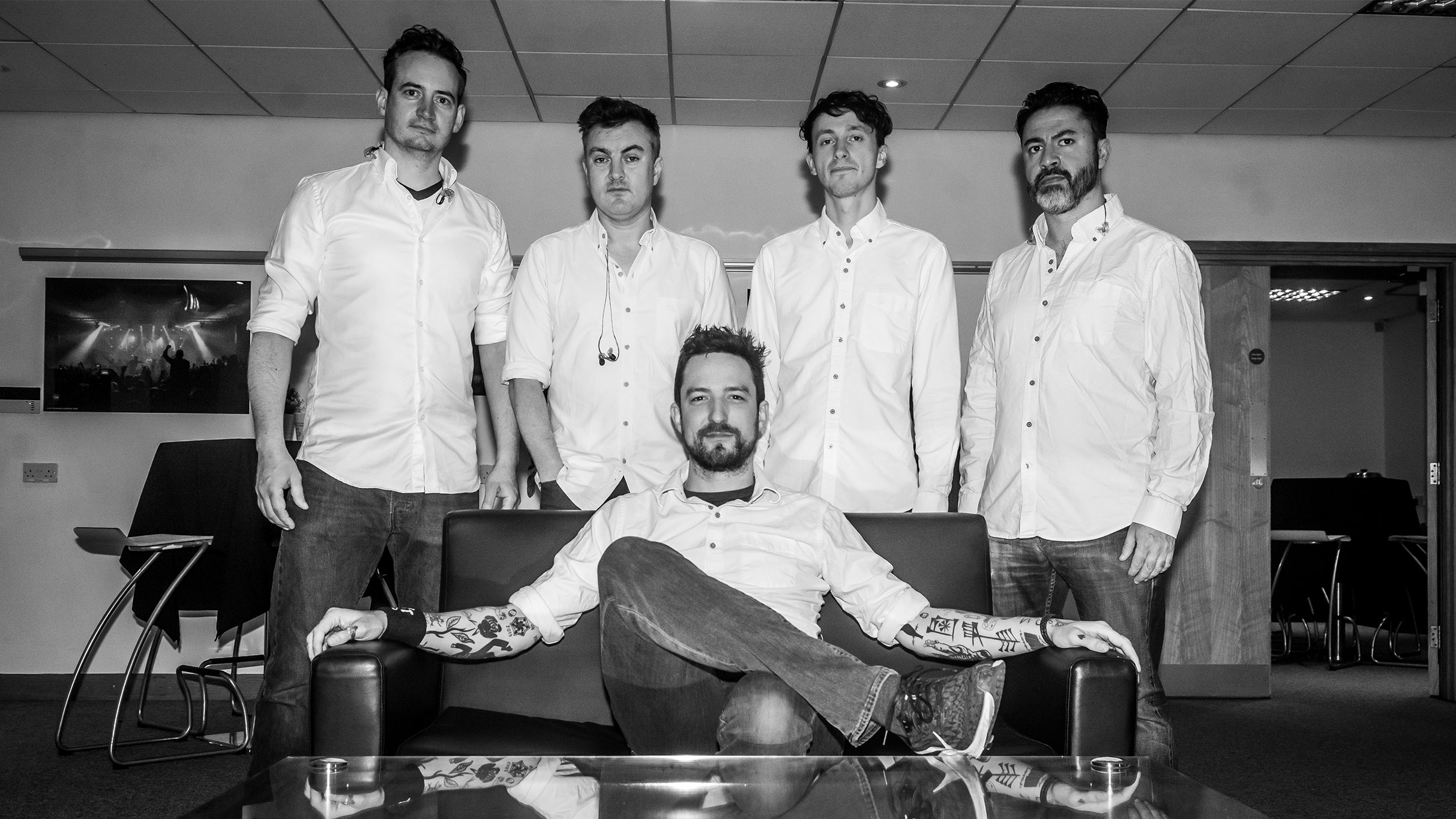 Frank Turner & The Sleeping Souls ROAD TO LOST EVENINGS IX With Emily Wolfe and Black Guy Fawkes