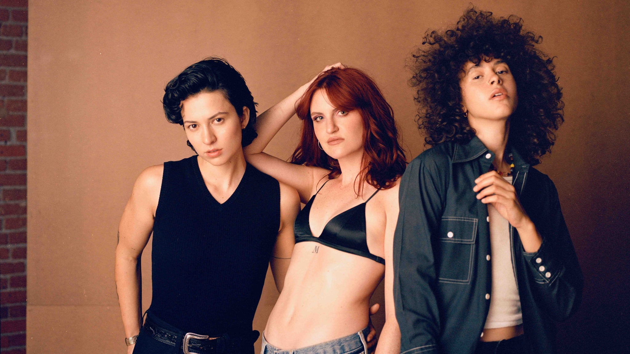 Muna with Hemlocke Springs