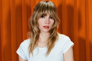 Suki Waterhouse