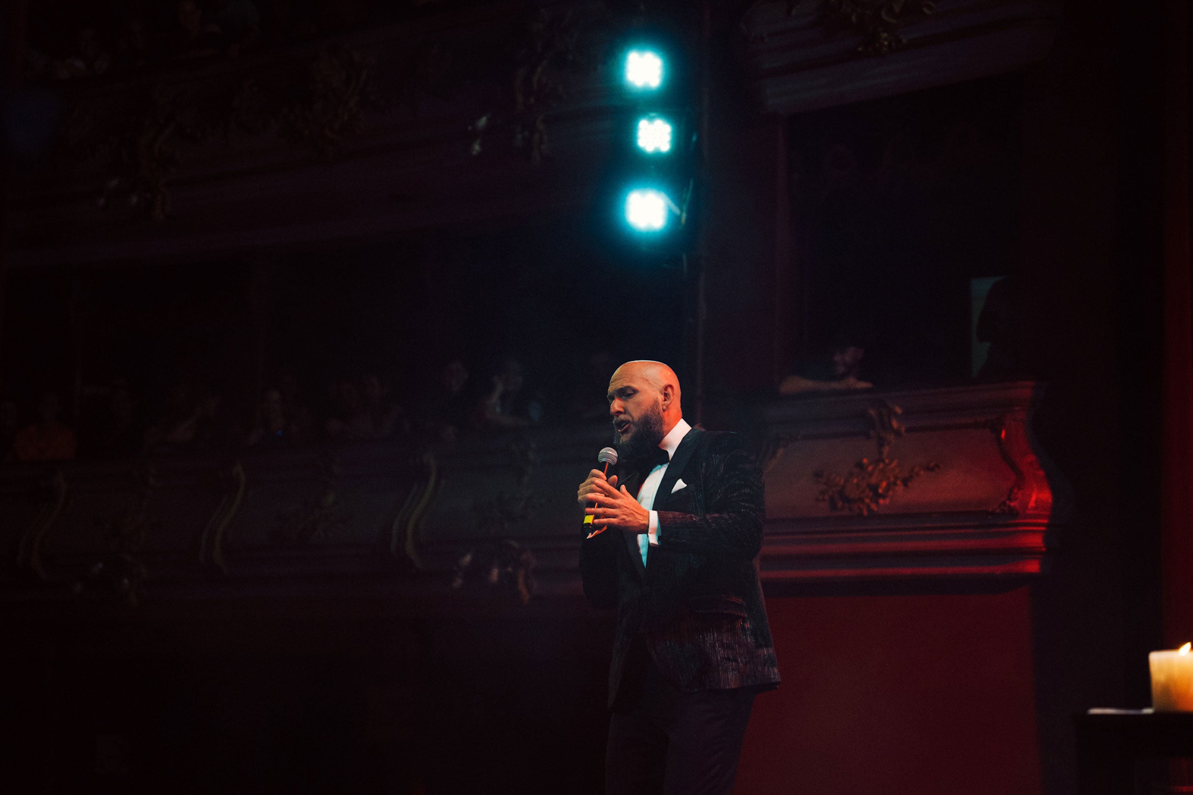 Andres Parra: Venga Que Si Es Pa' Eso presale code for real tickets in Queens