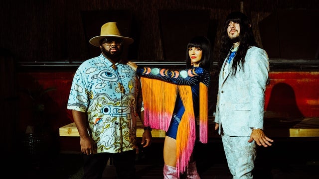 Khruangbin