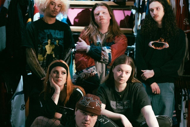 Presales to knives: members use these when buying pre-sale tickets