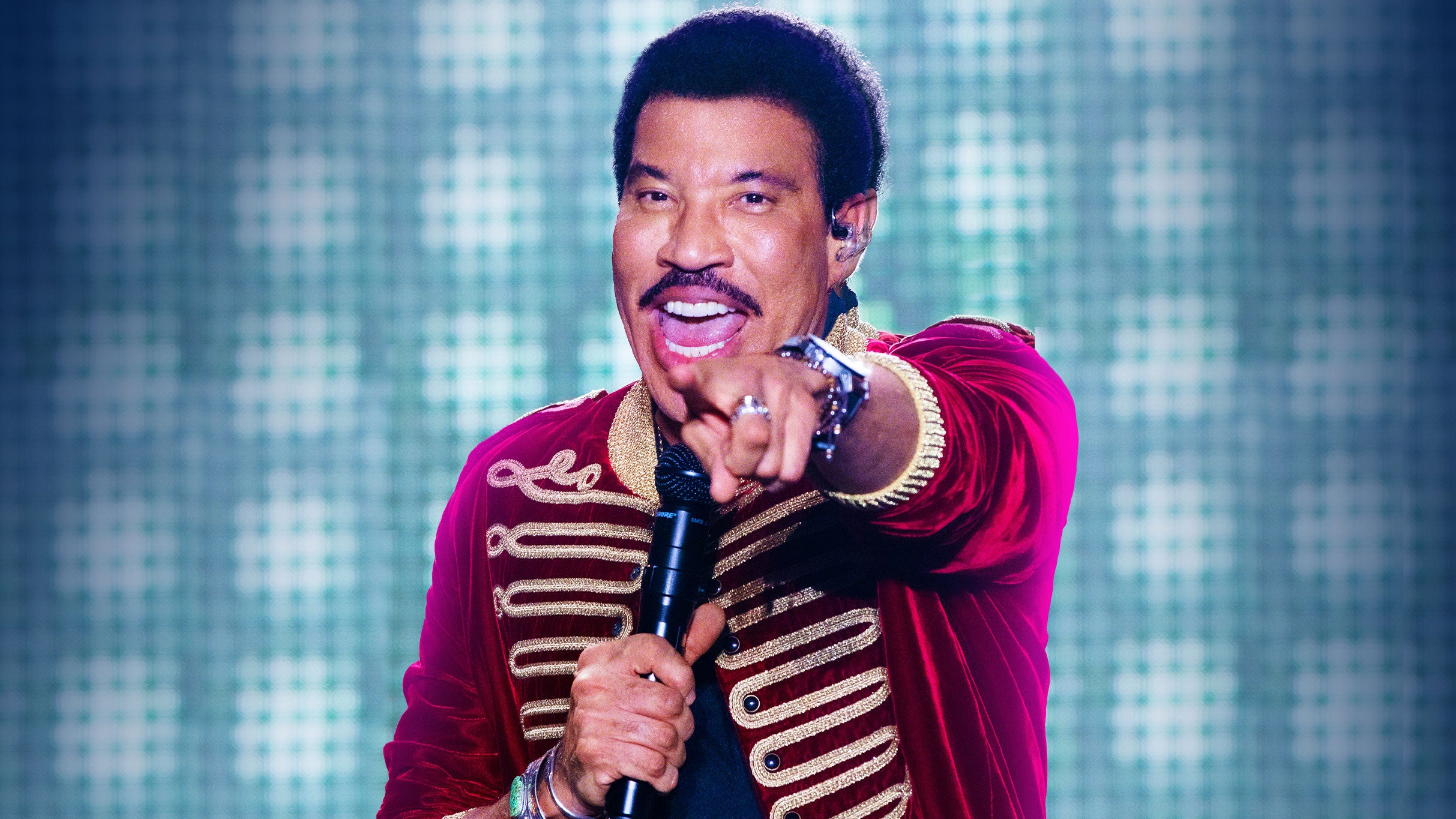 Lionel Richie And Earth, Wind & Fire - Sing A Song All Night Long presale passcode for concert tickets in Toronto, ON (Scotiabank Arena)