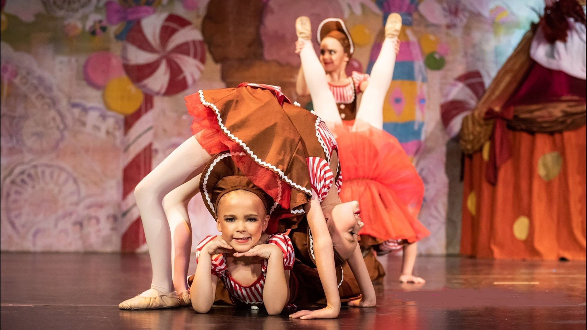 Magic Inc. presents Nutcracker In A Nutshell at The Louisville Palace – Louisville, KY