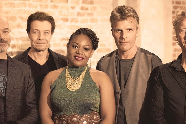Miriam Mandipira & The Soul Family