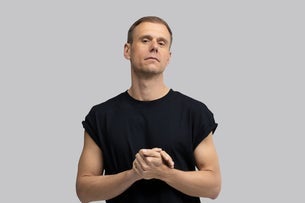 Armin van Buuren ( 21+ )