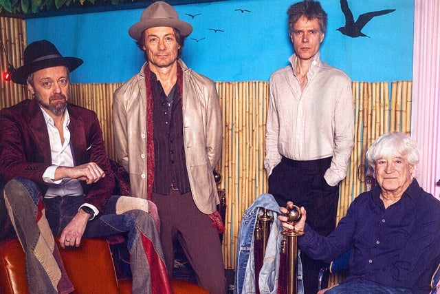 Spisning før Dissing, Las og Cross