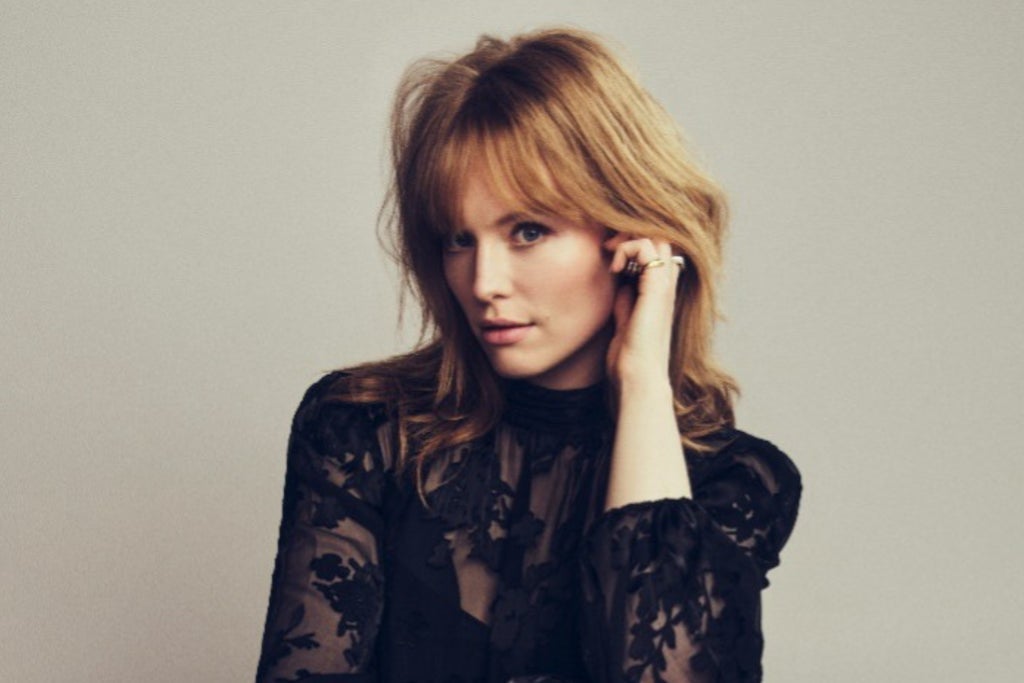 Freya Ridings: Mother of Pearl Tour
