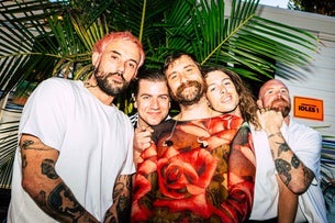 IDLES - Love is the Fing