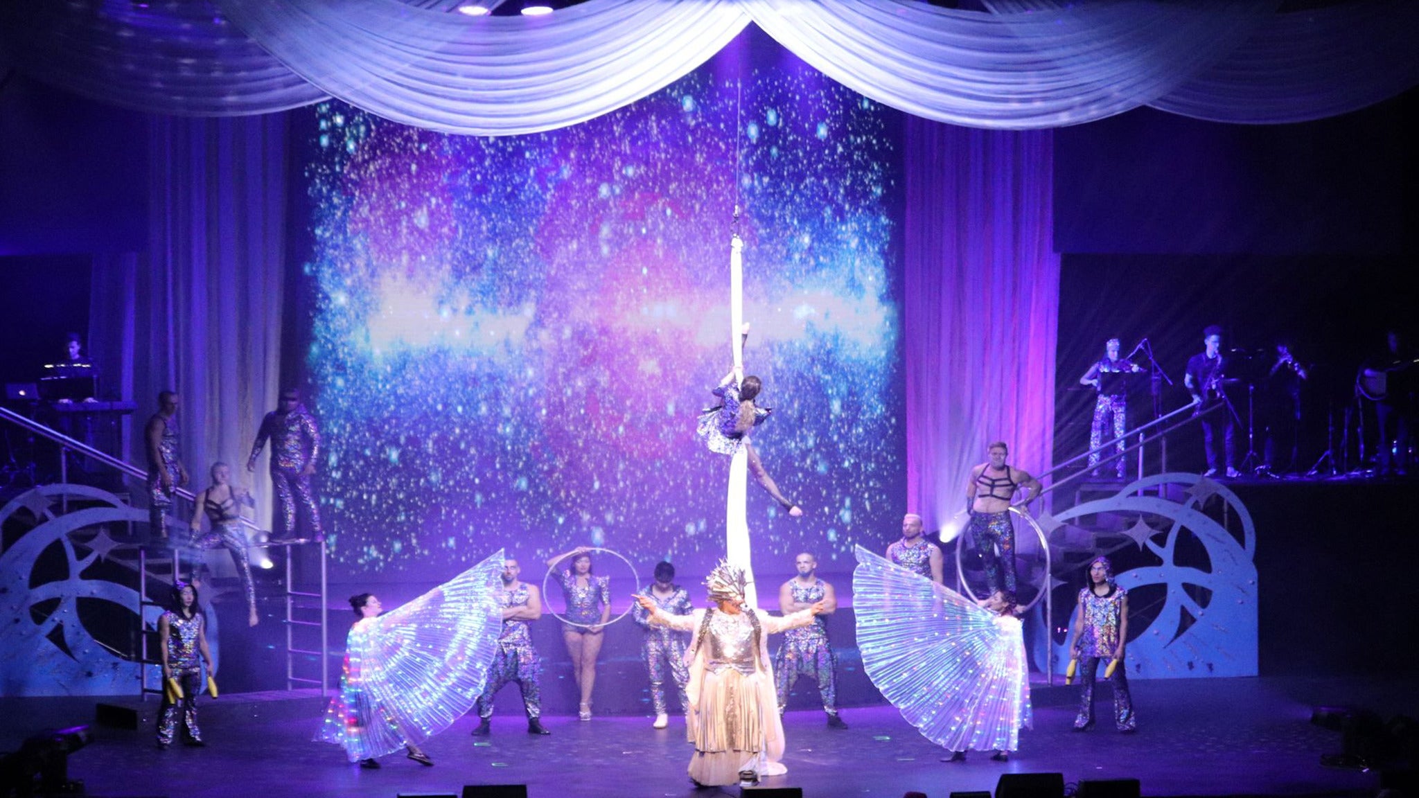 Cirque Musica Holiday Wonderland presale password for early tickets in Davenport