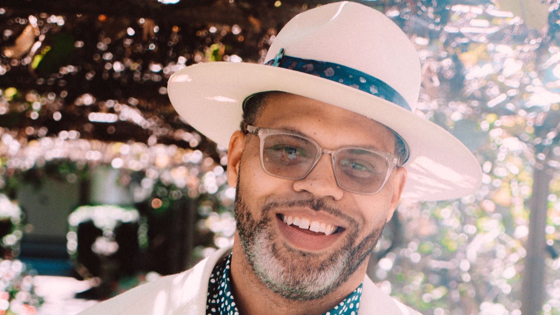 Photo of Eric Roberson