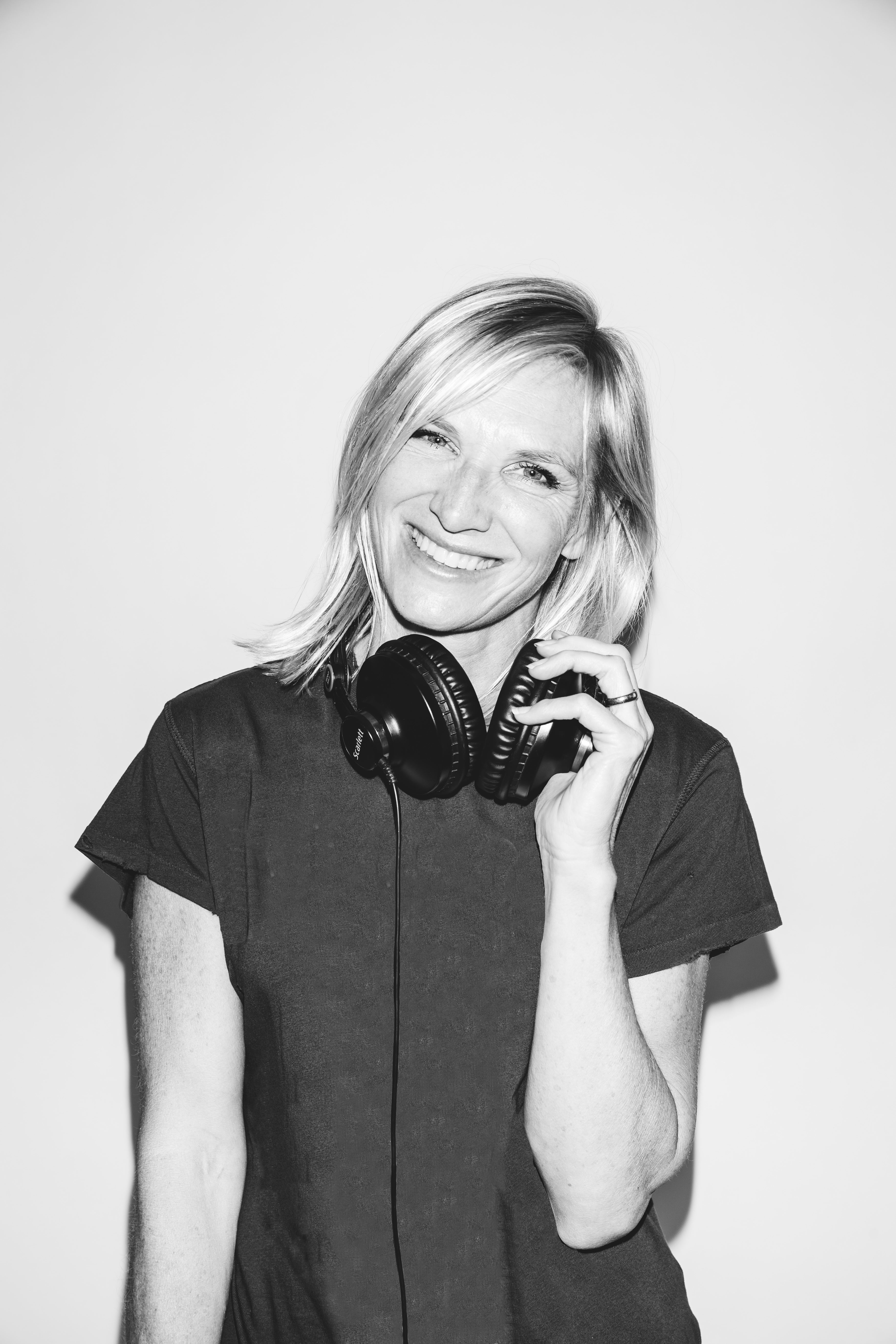 Jo Whiley’s 90s Anthems Event Title Pic