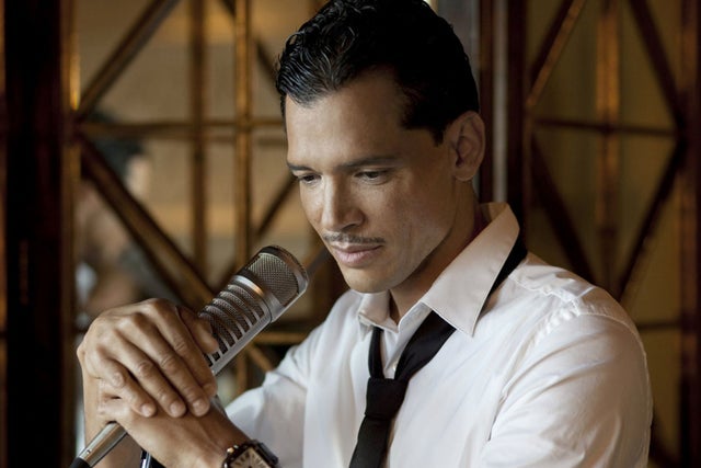 El Debarge hero