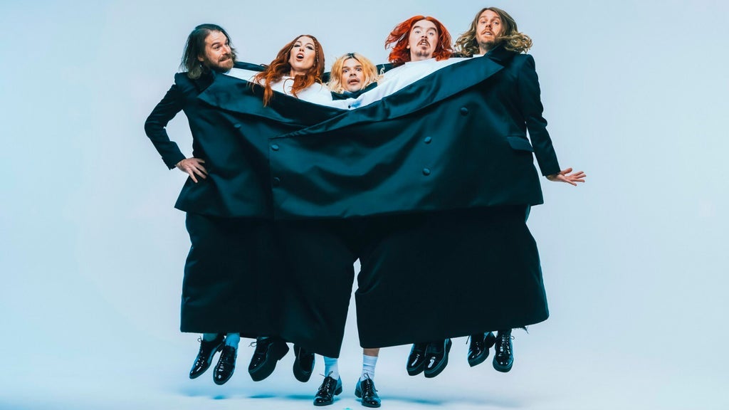 Hotels near GROUPLOVE Events
