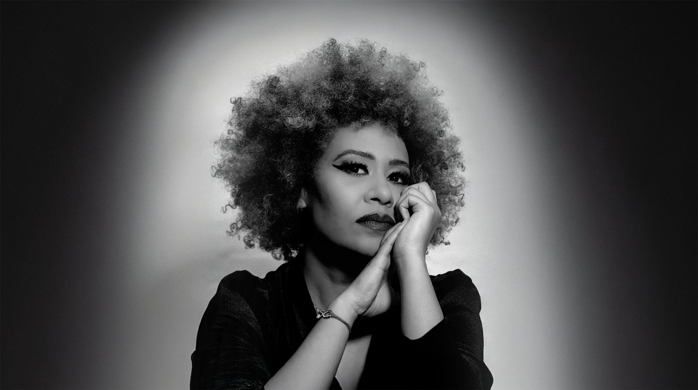 EMELI SANDÉ live in Prague