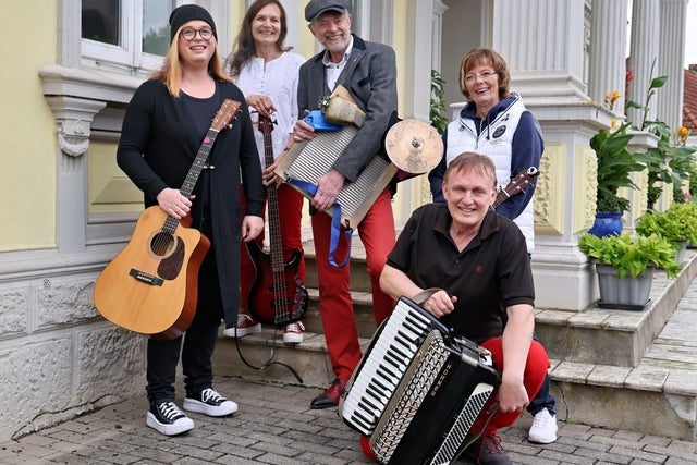 Ticket Reselling Sundown Skifflers