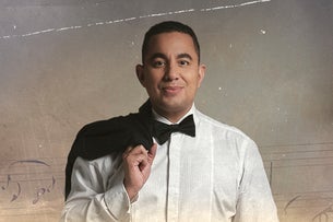 Felipe Pelaez : Celebrando 20 Años De Carrera