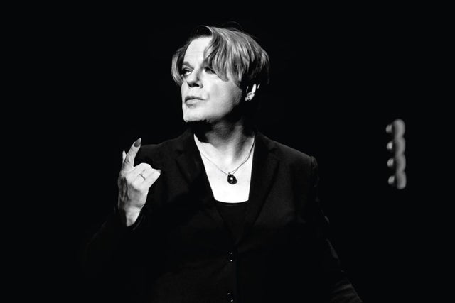 Eddie Izzard Hamlet in Boston
