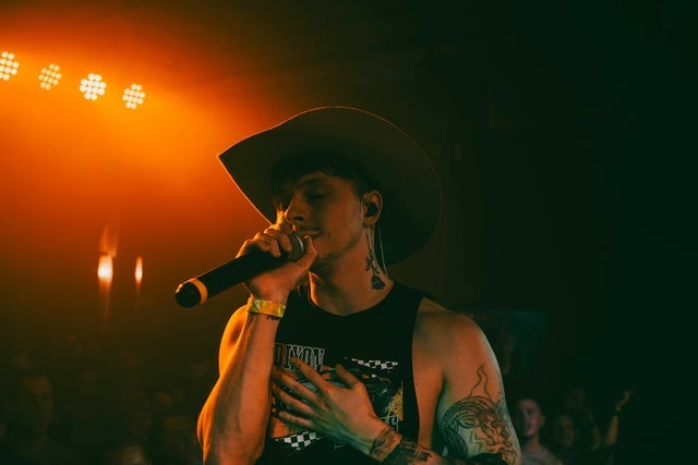 Dixon Dallas presales in Denver