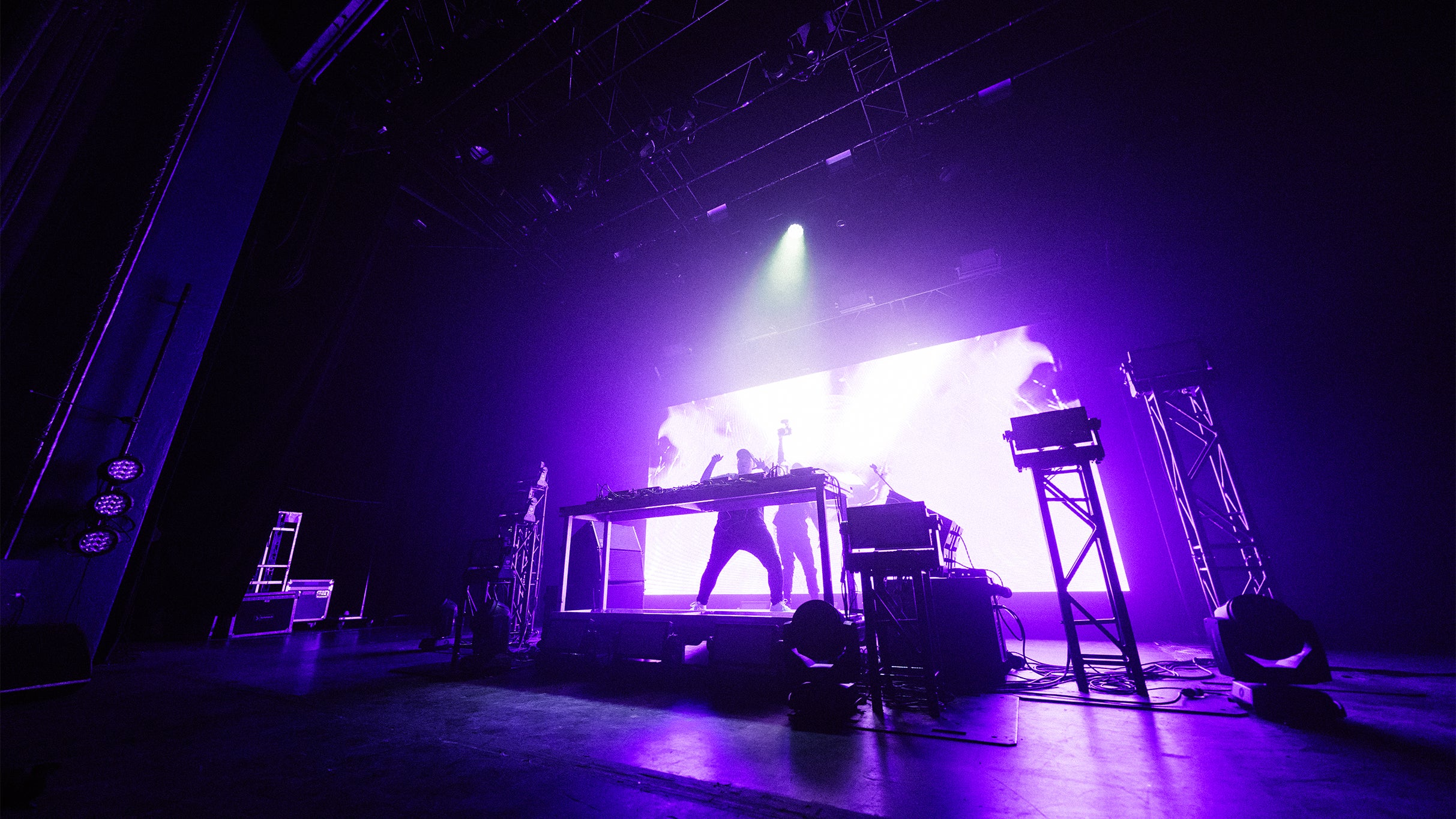 Dave Summer presale information on freepresalepasswords.com