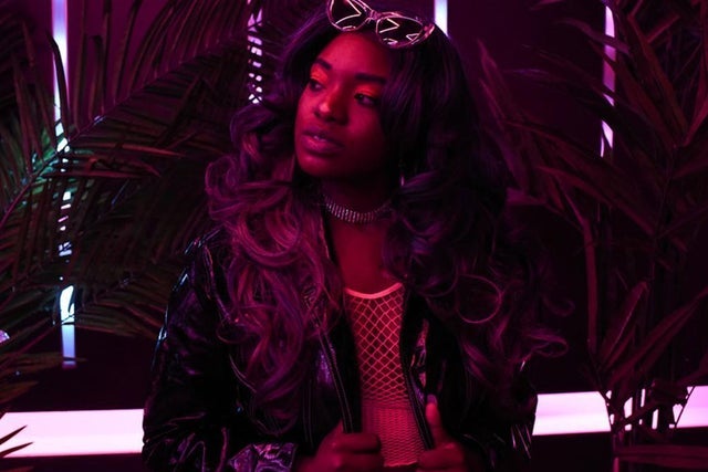 UNiiQU3