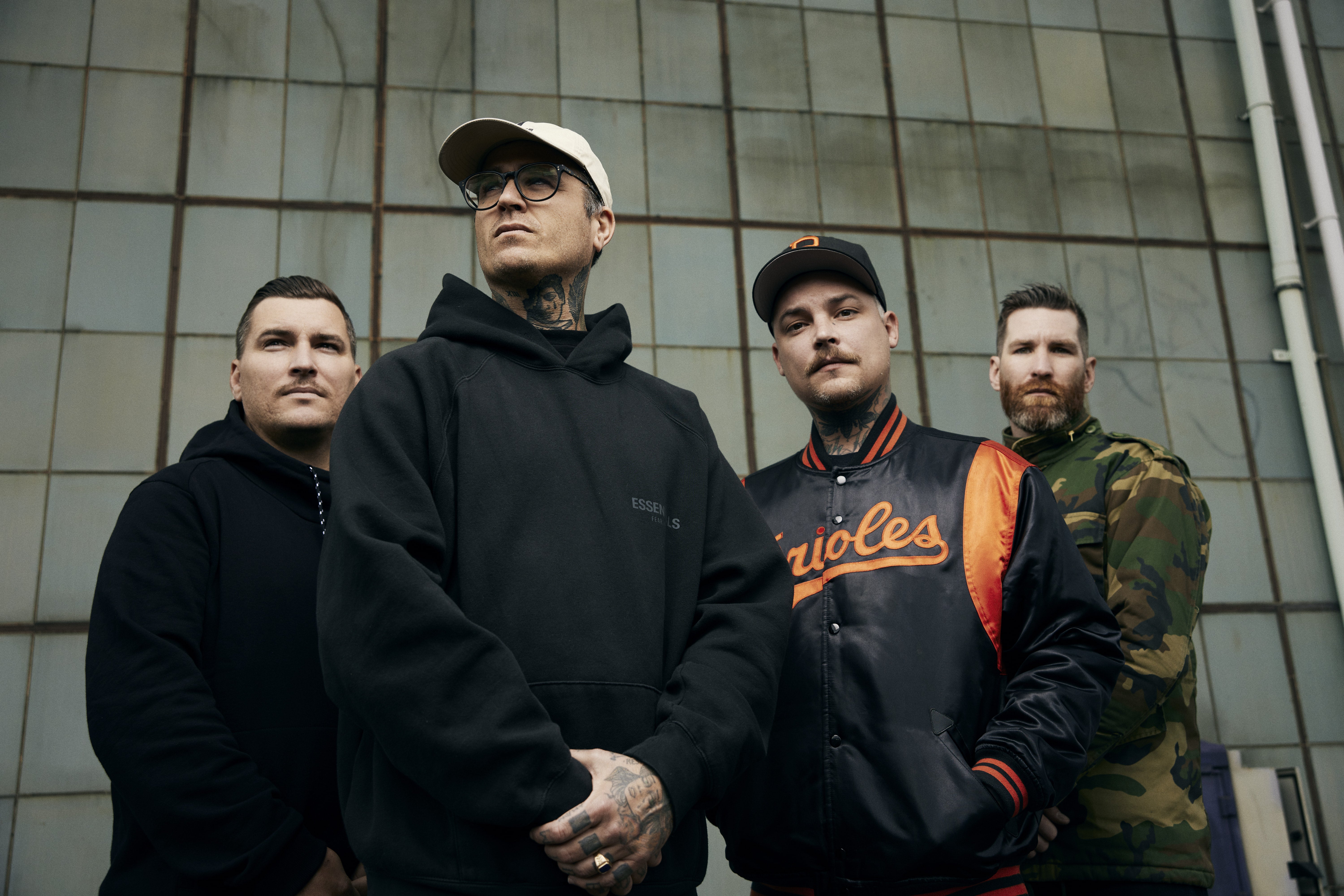 The Amity Affliction, Hail The Sun, Many Eyes, Unwell