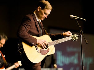 Patrick Davis logo