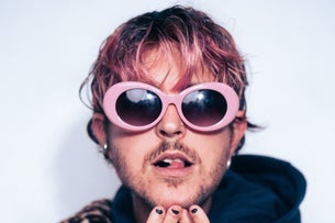 Spoorpark LIVE: Oscar and the Wolf + Klangphonics + S10