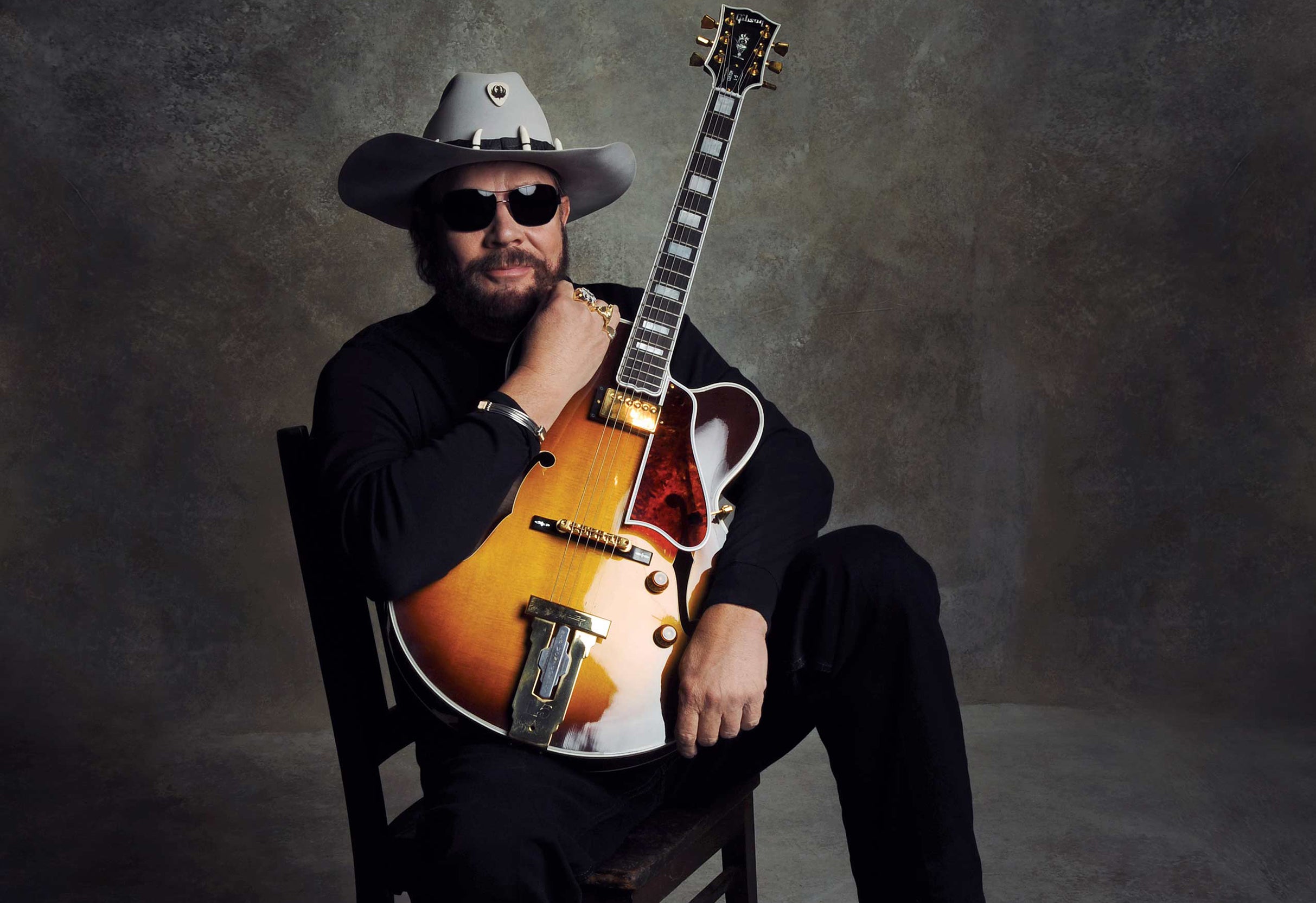 Hank Williams Jr. pre-sale code