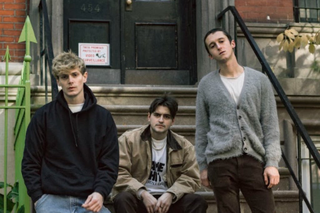 Nostranders, Outside Dog, Secret Image