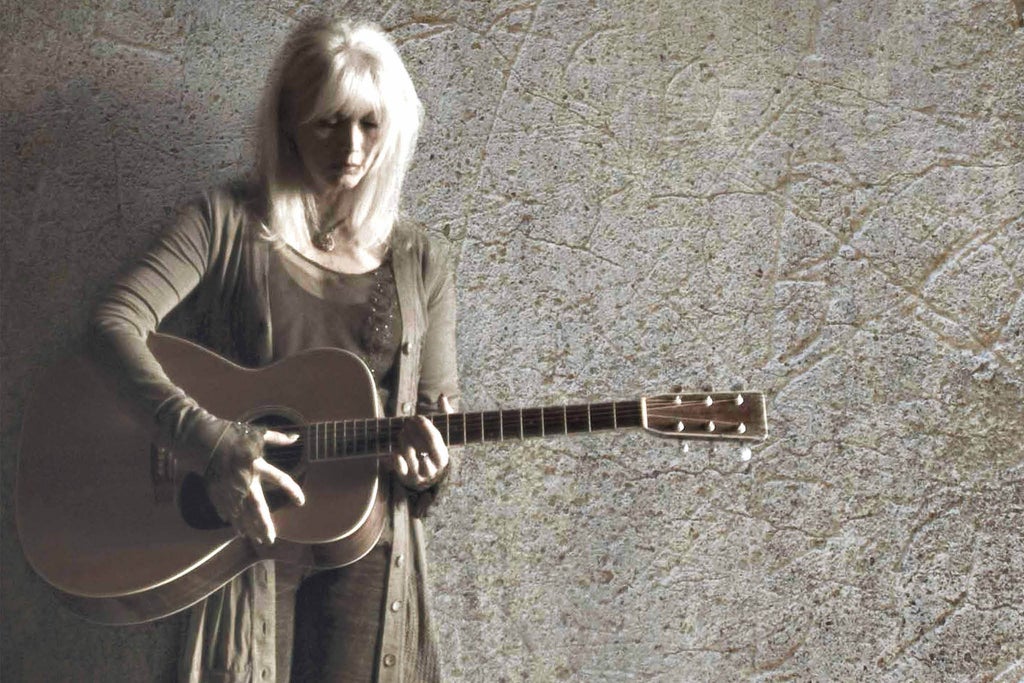 Emmylou Harris