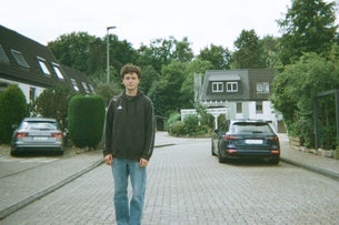 Orbit - Small Town Friends On Europe Tour 2025