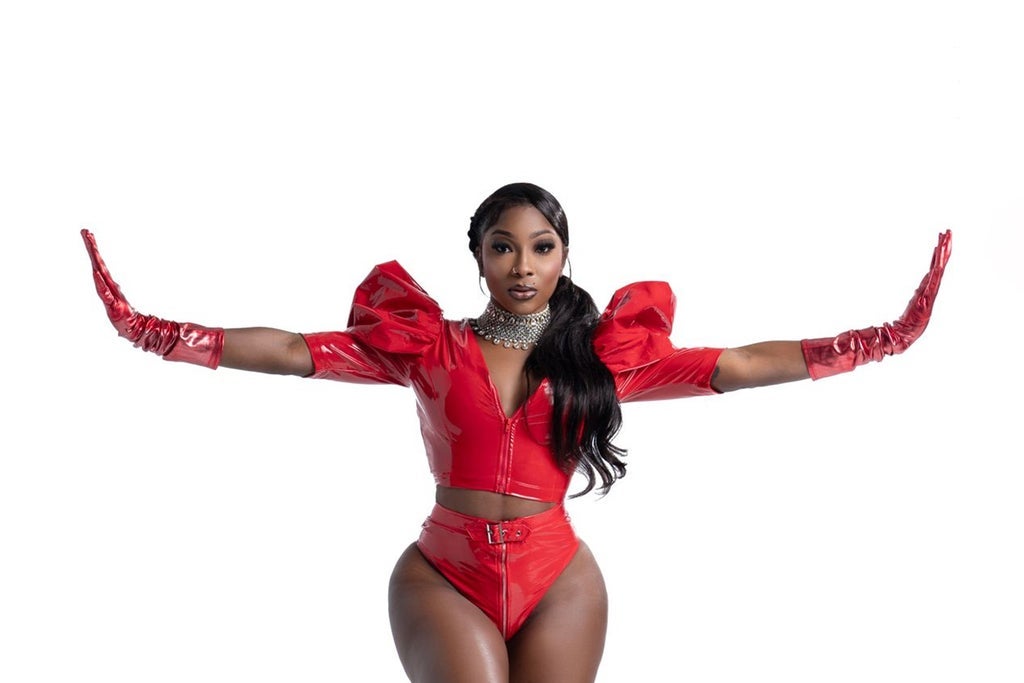 I Am Woman: Patrice Roberts
