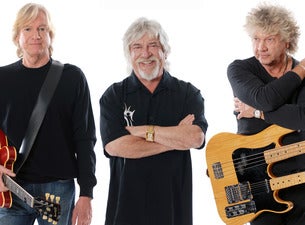 The Moody Blues’ John Lodge Performs Days of Future Passed