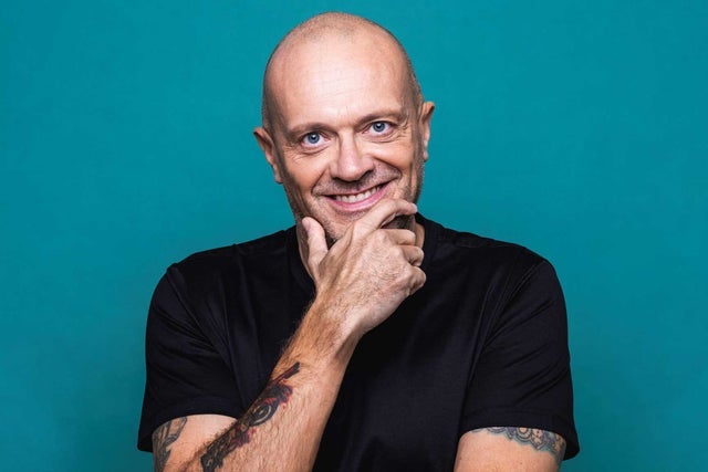 Presales to max pezzali: members use these when buying pre-sale tickets