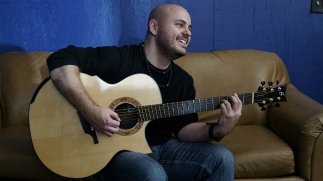 Andy McKee (21 and Over)