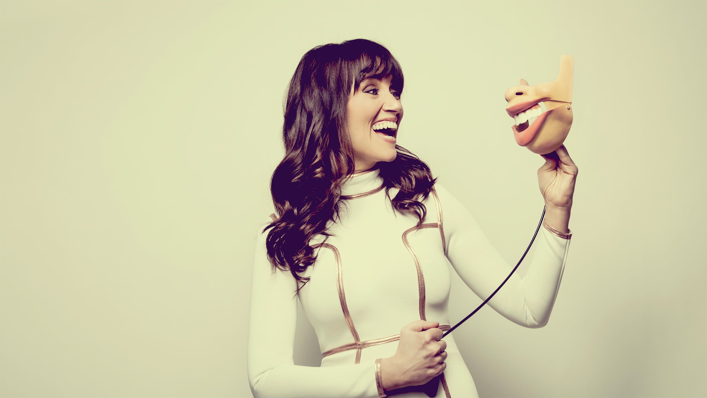 Nina Conti: Whose Face Is It Anyway 