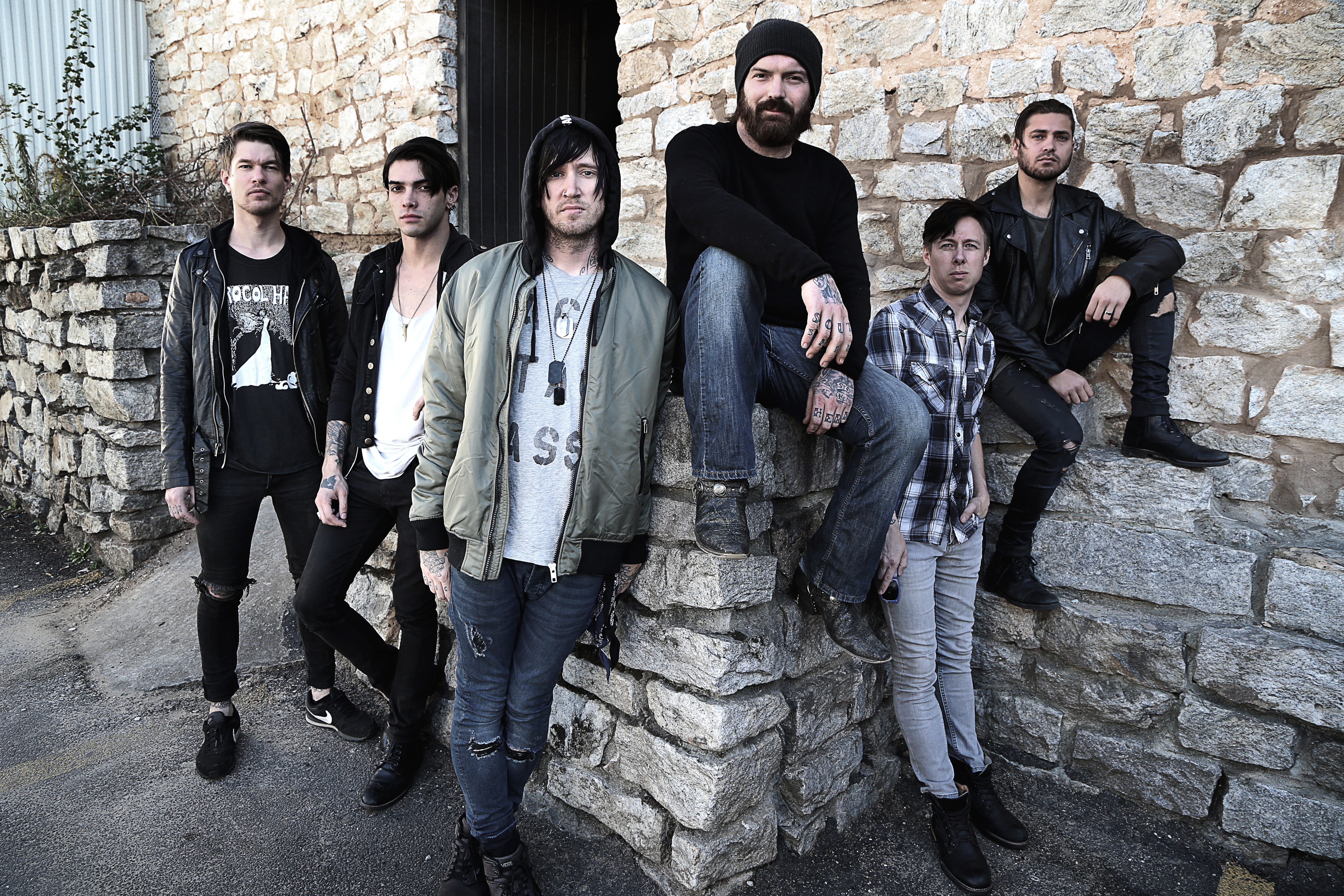 Alesana featuring Get Scared / Farewell My Love / Hearts and Hands / M presale information on freepresalepasswords.com