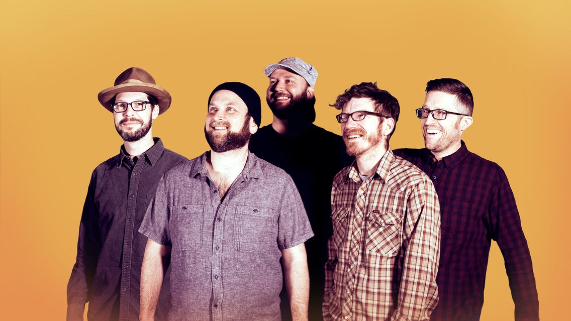 Pert Near Sandstone, The Lowest Pair