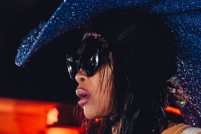 Presales to erykah badu: members use these when buying pre-sale tickets