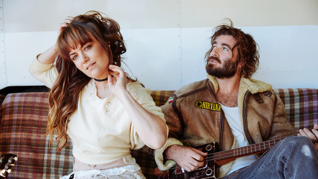 Angus & Julia Stone