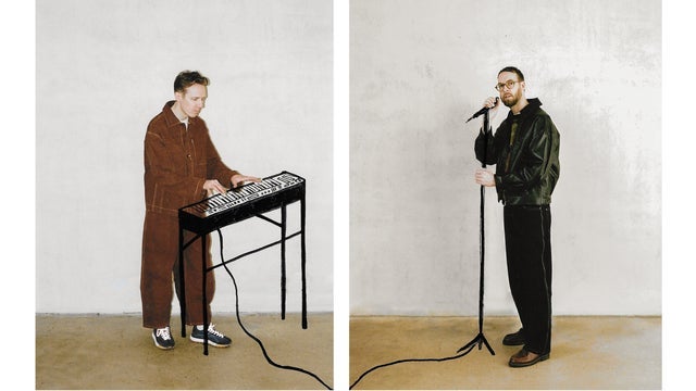 HONNE