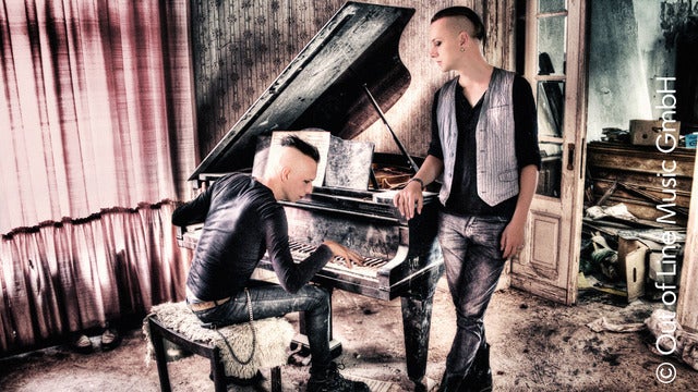 SOLAR FAKE – Special Guest: ALIENARE in Kulturzentrum Schlachthof, Bremen 18/04/2025