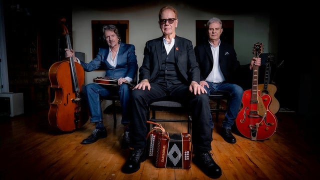 John Jones, Al Scott, Ray Cooper from Oysterband