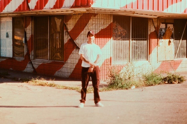 Presales to sewerperson: i feel happy and i'm smiling tour: members use these when buying pre-sale tickets