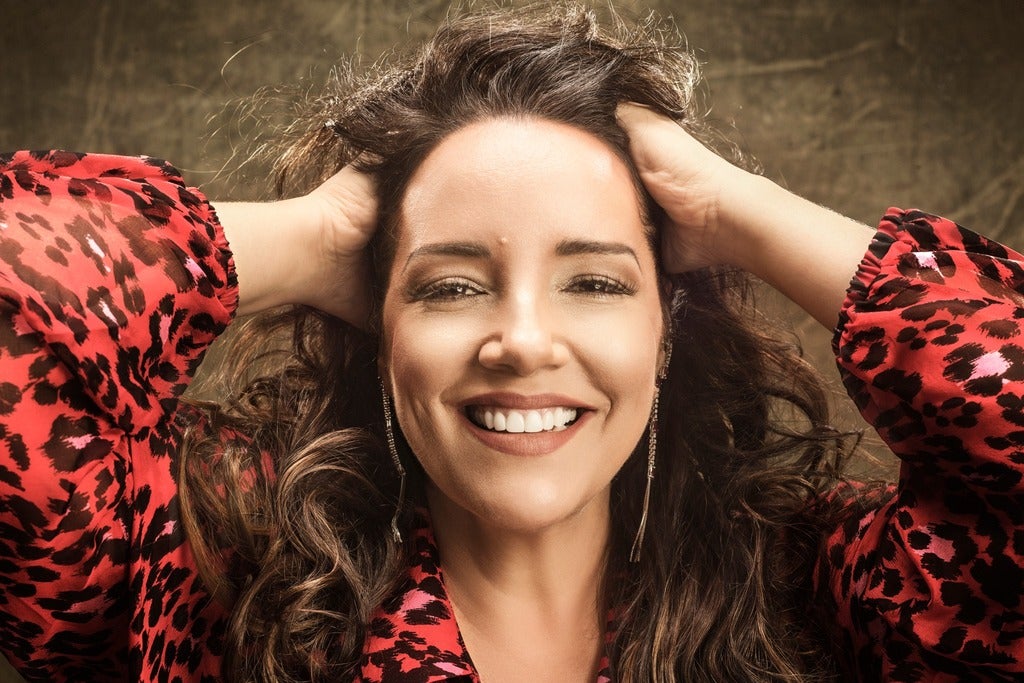 Ana Carolina no Qualistage